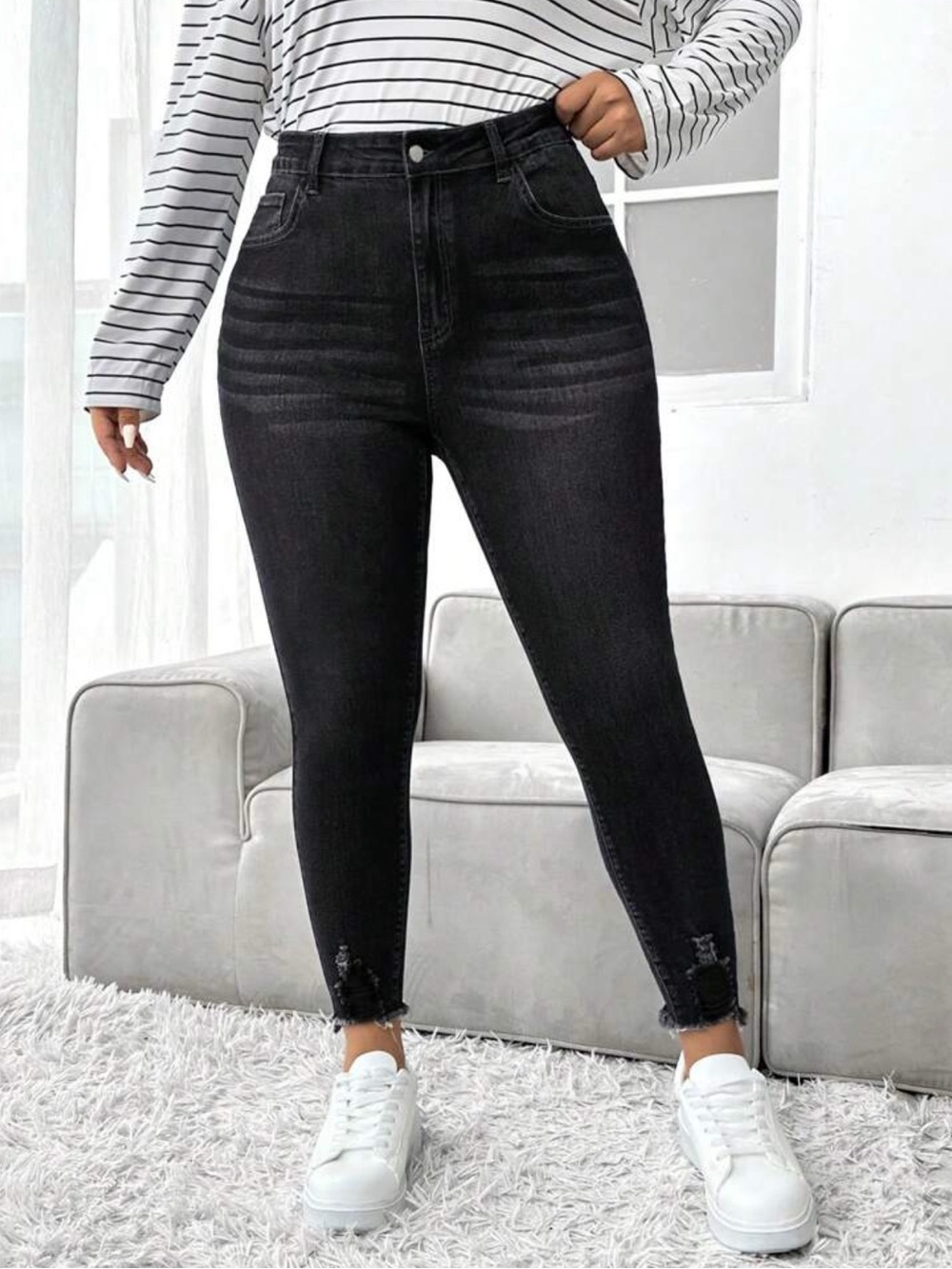 High-Rise Black Skinny Jeans for Women - Stretch Denim